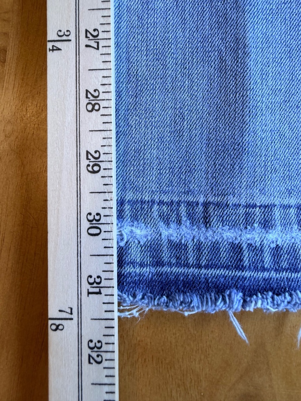 American Eagle Distressed Wide Leg Jeans Frayed Hem 10 100% Cotton 474 - Picture 3 of 11
